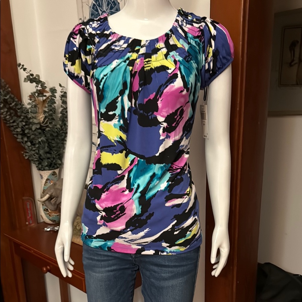 NWT Style&Co size small Colorful Abstract Women's Top